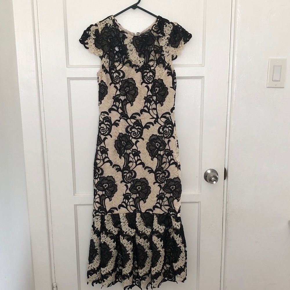 ANTONIO MELANI Black and Cream Floral Maxi Dress